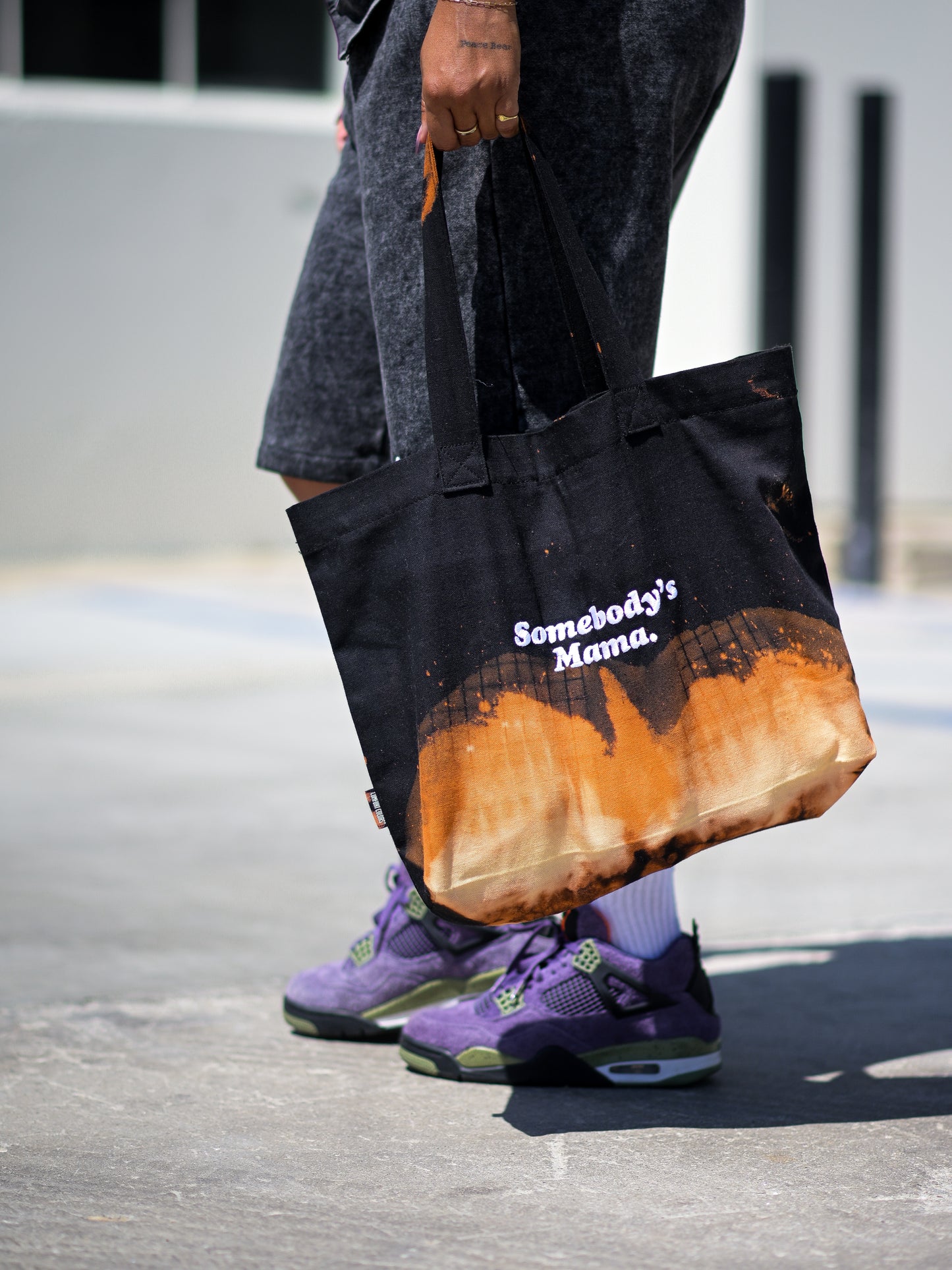 SOMEBODY’S MAMA TOTE