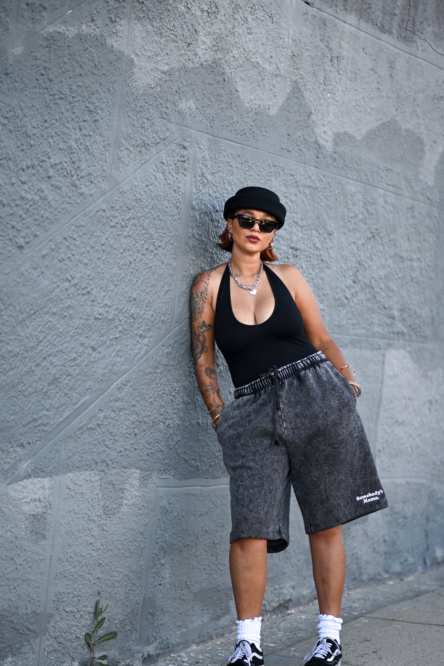 The Off Duty Short; Somebody's Mama + Auntie